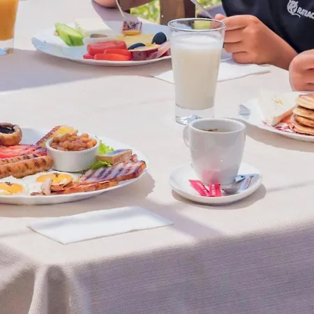 Breeze Complex Hotel