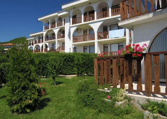 Otel Breeze Complex 4*