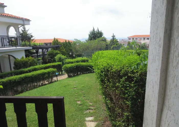 Otel Breeze Complex 4*